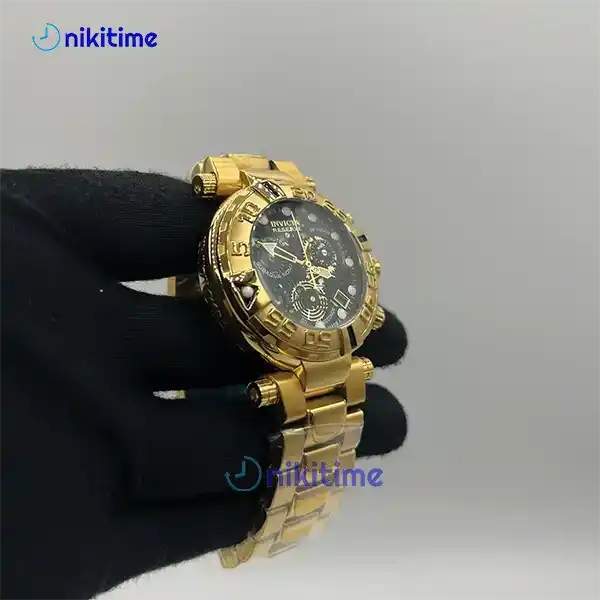 ساعت مردانه اینویکتا مدل سوباکو طلایی صفحه مشکی